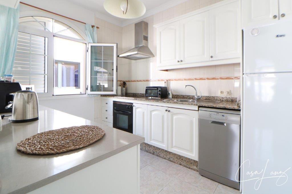 Cliff View Orzola Apartment Luaran gambar